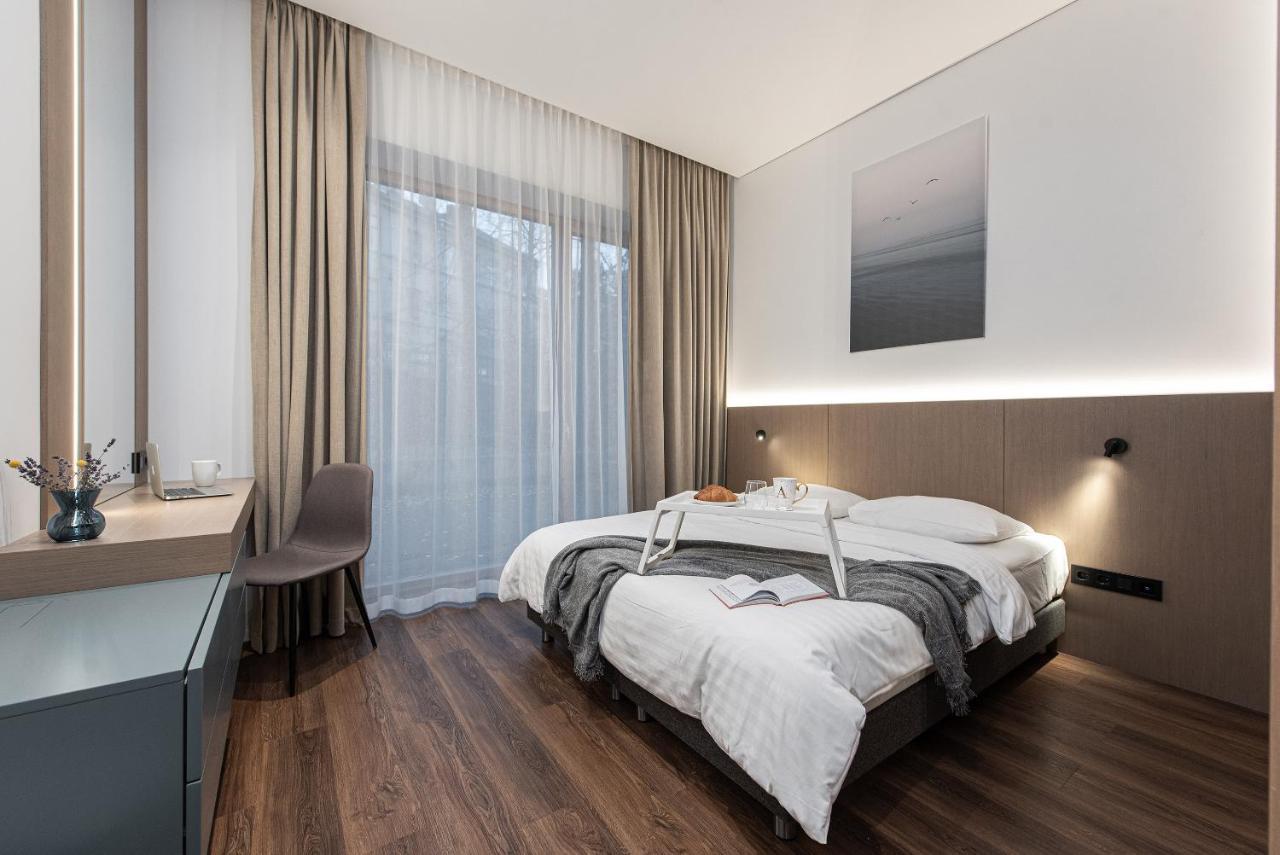 Cohost I New Basteja Life Apartments W-Garage Prkg & Self Check-In VNO Extérieur photo